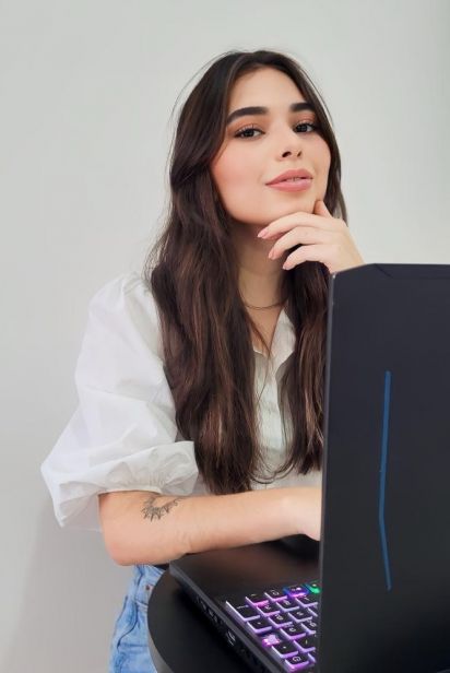 Milleni  Acosta